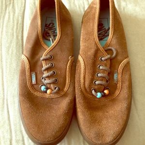 Moccasin vans